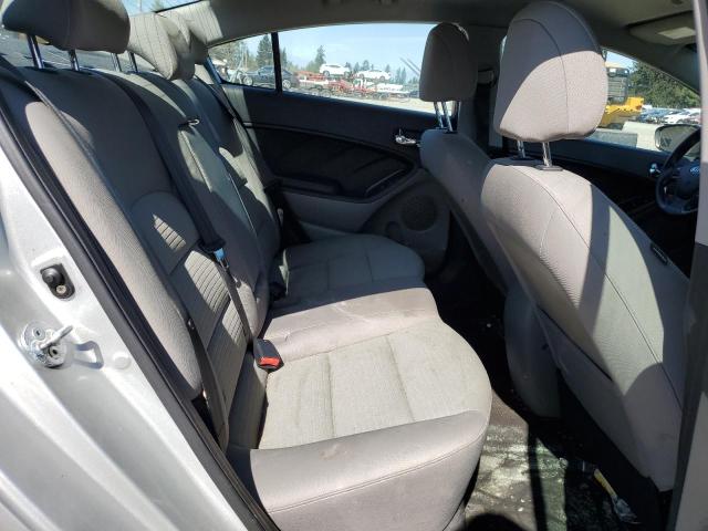 KNAFX4A65E5074358 - 2014 KIA FORTE LX SILVER photo 10