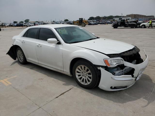 2C3CCAAG5EH179231 - 2014 CHRYSLER 300 WHITE photo 4