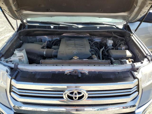 5TFDY5F13GX567909 - 2016 TOYOTA TUNDRA CREWMAX SR5 SILVER photo 11