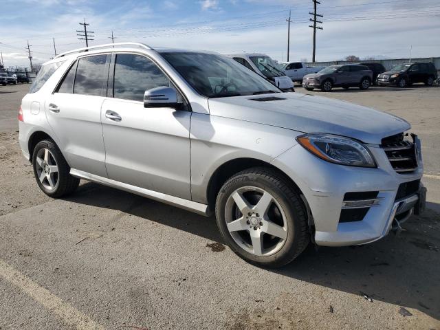 4JGDA5HB9FA558932 - 2015 MERCEDES-BENZ ML 350 4MATIC SILVER photo 4