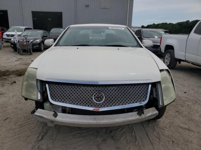 1G6DW677260105365 - 2006 CADILLAC STS WHITE photo 5