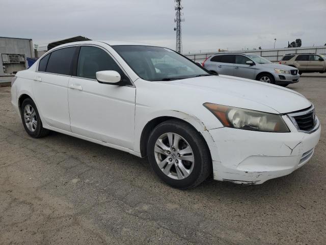 1HGCP26409A173959 - 2009 HONDA ACCORD LXP WHITE photo 4