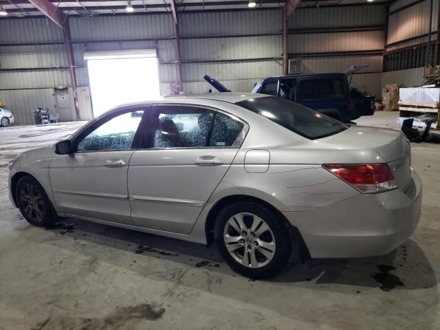 1HGCP2F47AA152062 - 2010 HONDA ACCORD LXP SILVER photo 2