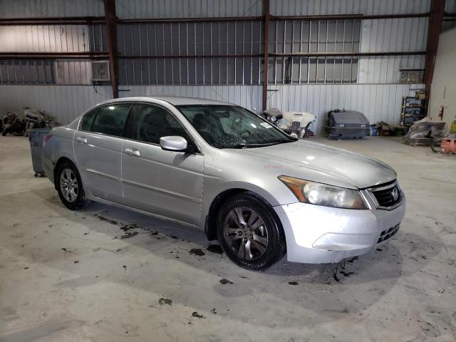 1HGCP2F47AA152062 - 2010 HONDA ACCORD LXP SILVER photo 4