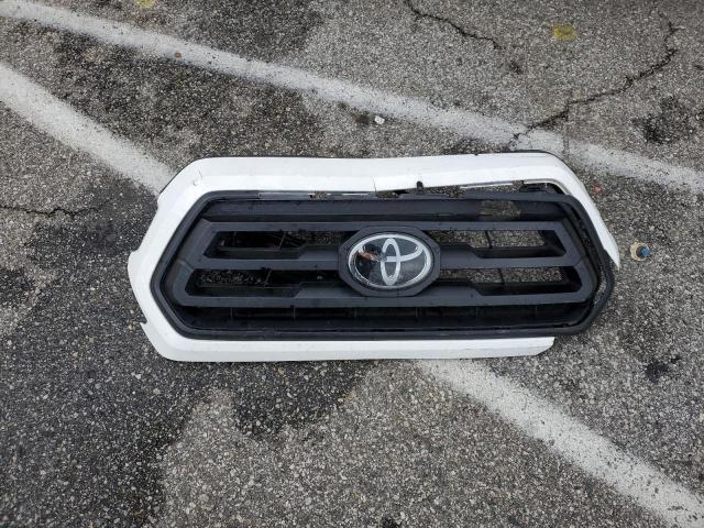 3TYRX5GN3NT056864 - 2022 TOYOTA TACOMA ACCESS CAB WHITE photo 12