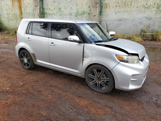 JTLZE4FE0FJ069863 - 2015 TOYOTA SCION XB 银色 照片 4