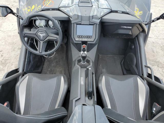 57XAAPFA4K8135620 - 2019 POLARIS SLINGSHOT SL BLACK photo 8