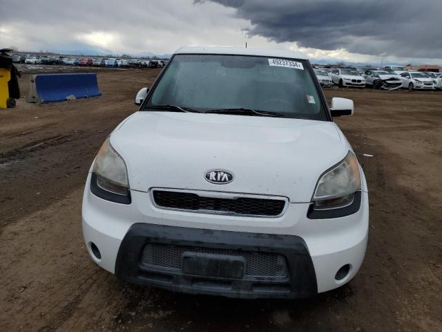 KNDJT2A23A7103901 - 2010 KIA SOUL + WHITE photo 5