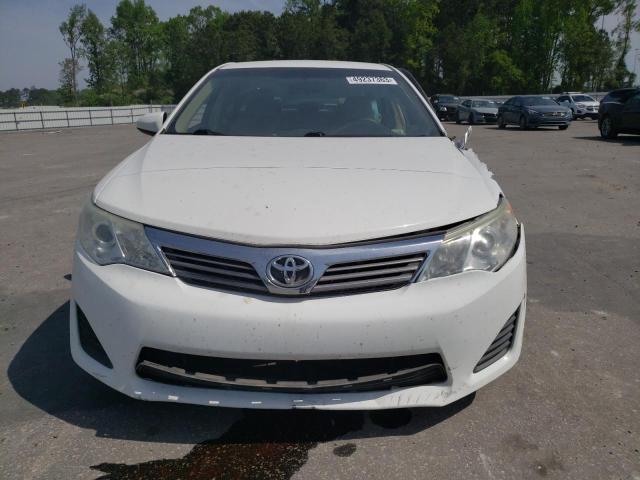 4T4BF1FK2ER414310 - 2014 TOYOTA CAMRY L WHITE photo 5