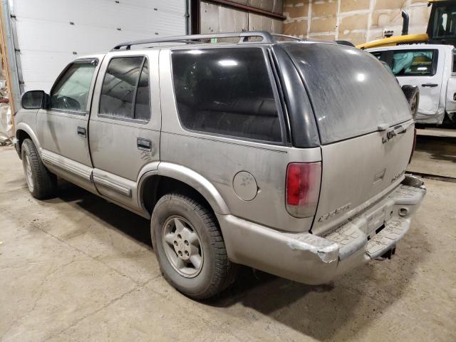 1GNDT13W9Y2406980 - 2000 CHEVROLET BLAZER GOLD photo 2