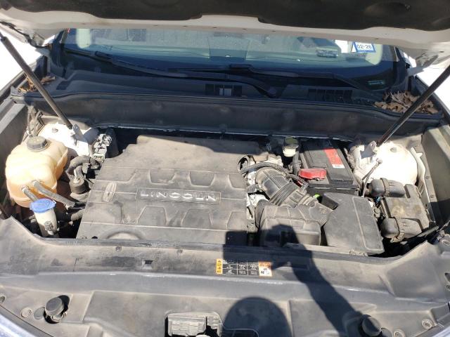 2LMTJ6LR9GBL38870 - 2016 LINCOLN MKX RESERVE WHITE photo 12