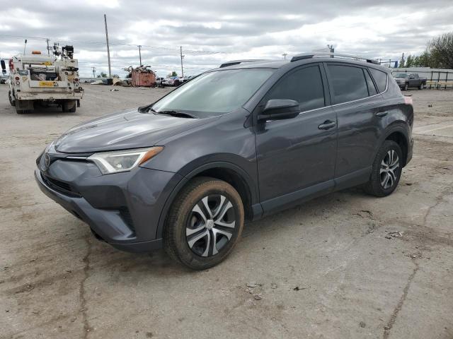 JTMZFREV9HJ702886 - 2017 TOYOTA RAV4 LE GRAY photo 1