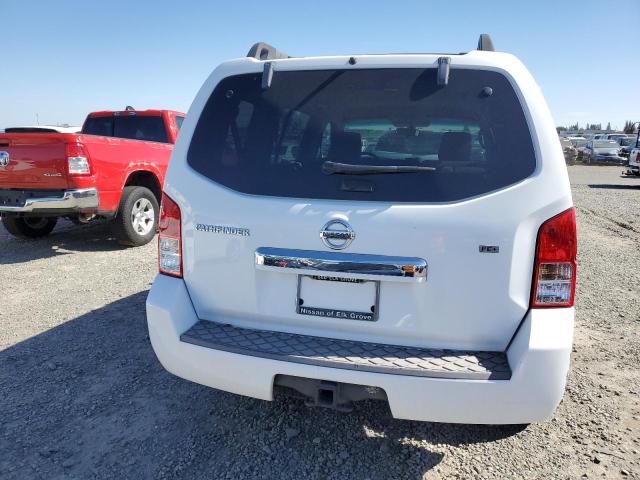 5N1AR1NN1AC620887 - 2010 NISSAN PATHFINDER S WHITE photo 6