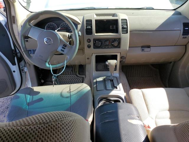 5N1AR1NN1AC620887 - 2010 NISSAN PATHFINDER S 白色 照片 8