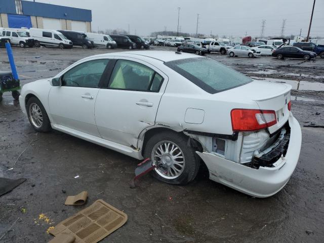 4A32B3FF9AE011158 - 2010 MITSUBISHI GALANT ES WHITE photo 2