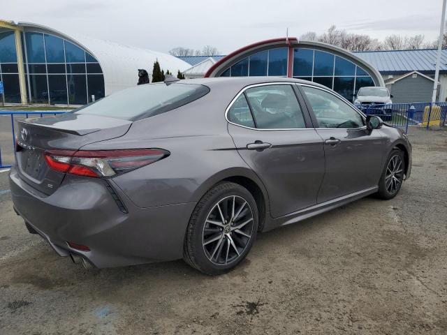 4T1G11AK9PU119584 - 2023 TOYOTA CAMRY SE NIGHT SHADE GRAY photo 3