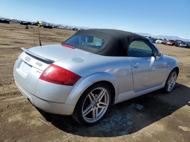 TRUUT28N041012823 - 2004 AUDI TT QUATTRO SILVER photo 3