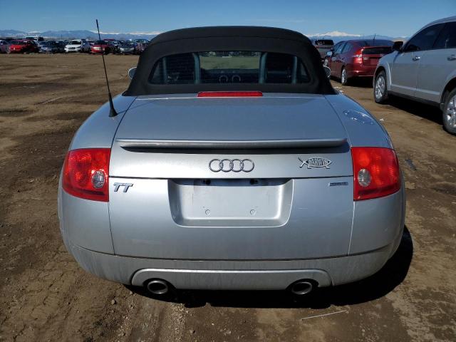 TRUUT28N041012823 - 2004 AUDI TT QUATTRO SILVER photo 6