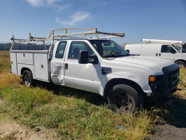 1FDSX34568EB11707 - 2008 FORD F350 SRW SUPER DUTY WHITE photo 4