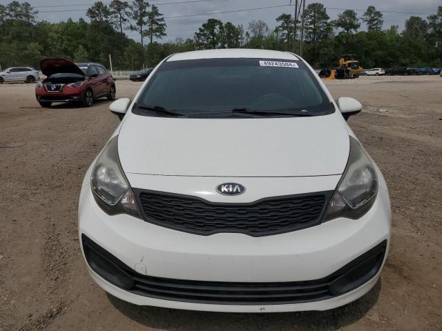 KNADM4A35F6504441 - 2015 KIA RIO LX WHITE photo 5