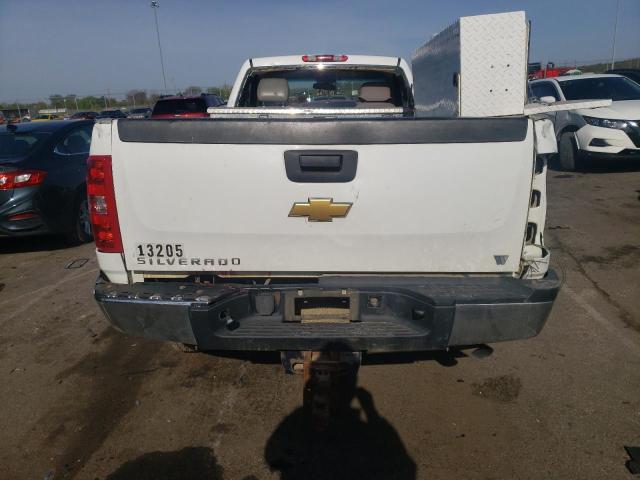 1GC0CVCG8DF205310 - 2013 CHEVROLET SILVERADO C2500 HEAVY DUTY WHITE photo 6