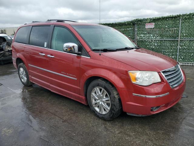 2A8HR64X38R814849 - 2008 CHRYSLER TOWN & COU LIMITED RED photo 4