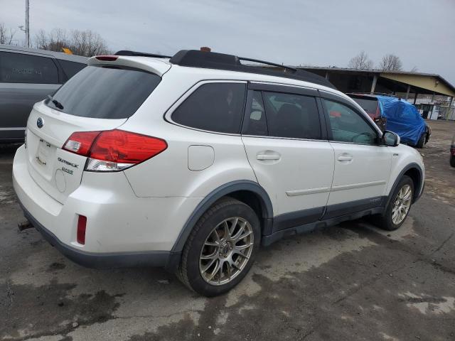 4S4BRBCCXD3266450 - 2013 SUBARU OUTBACK 2.5I PREMIUM WHITE photo 3