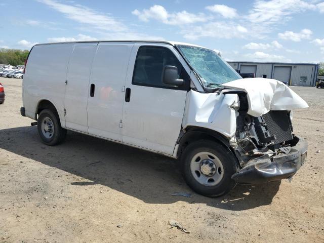 1GCGG25C391115577 - 2009 CHEVROLET EXPRESS G2 WHITE photo 4