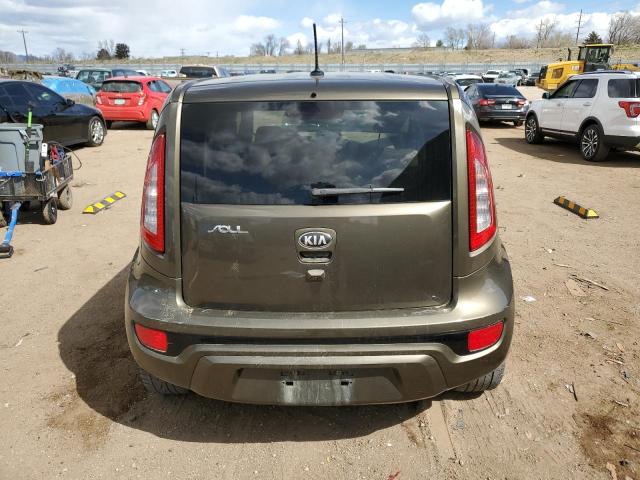 KNDJT2A64D7498310 - 2013 KIA SOUL + GOLD photo 6