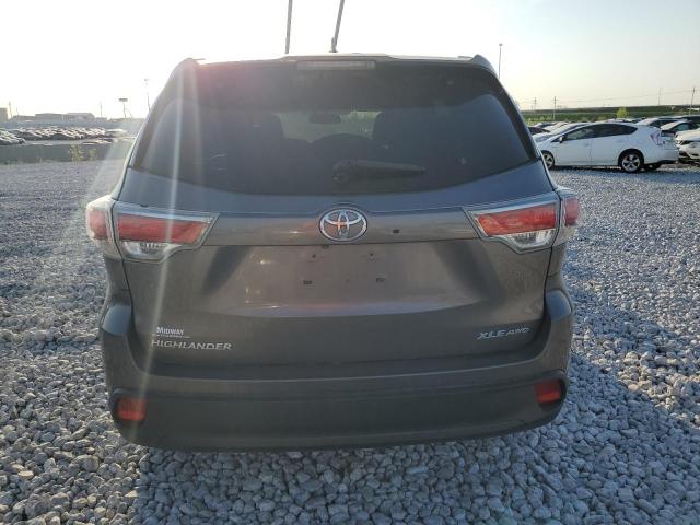 5TDJKRFHXFS176303 - 2015 TOYOTA HIGHLANDER XLE 灰色 照片 6