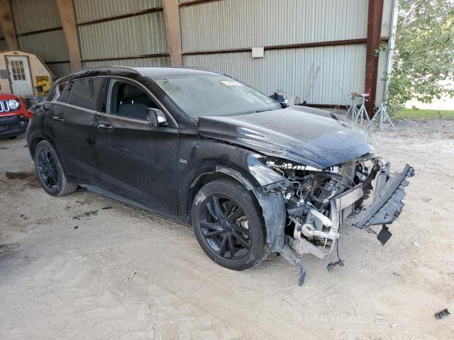 SJKCH5CP3HA034903 - 2017 INFINITI QX30 BASE 黑色 照片 4