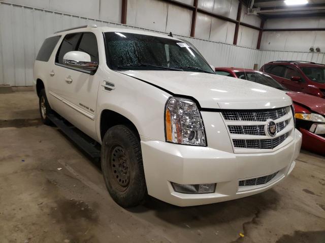 1GYS4JEF9DR313351 - 2013 CADILLAC ESCALADE ESV PREMIUM WHITE photo 4