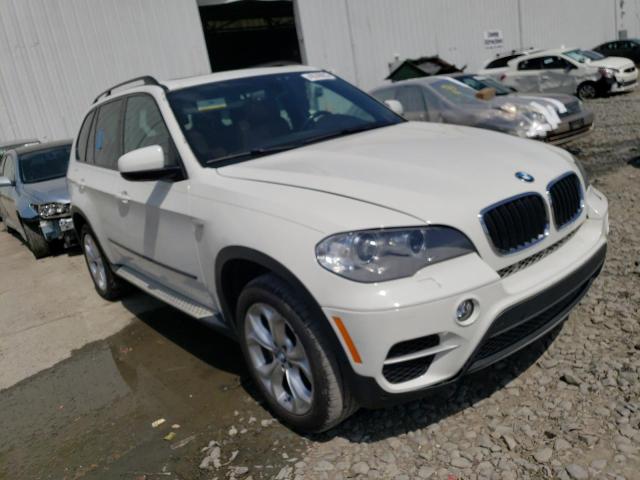 5UXZV8C59D0C17066 - 2013 BMW X5 XDRIVE50I WHITE photo 4