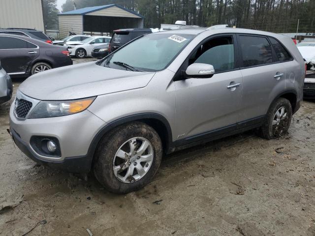 5XYKTDA69CG293633 - 2012 KIA SORENTO BASE SILVER photo 1