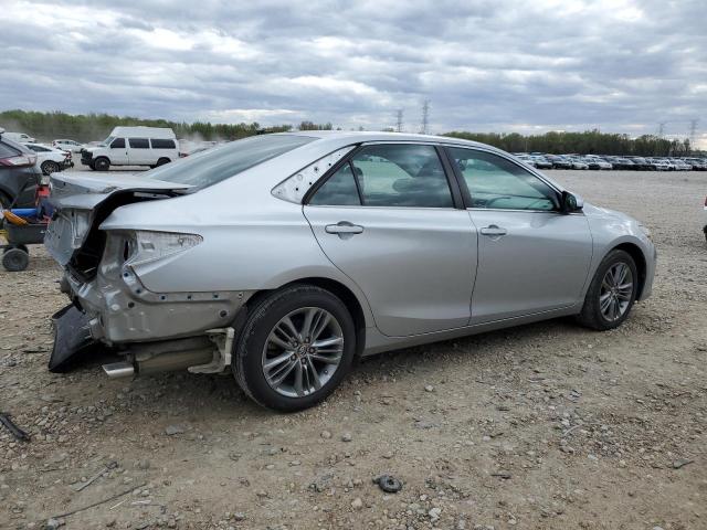 4T1BF1FK5FU494973 - 2015 TOYOTA CAMRY LE SILVER photo 3