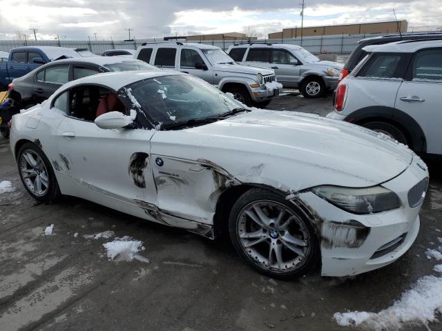 WBALM53529E160965 - 2009 BMW Z4 SDRIVE30I WHITE photo 4