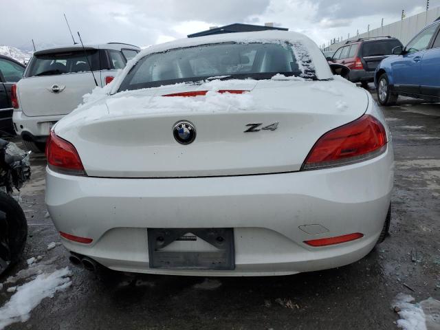 WBALM53529E160965 - 2009 BMW Z4 SDRIVE30I WHITE photo 6