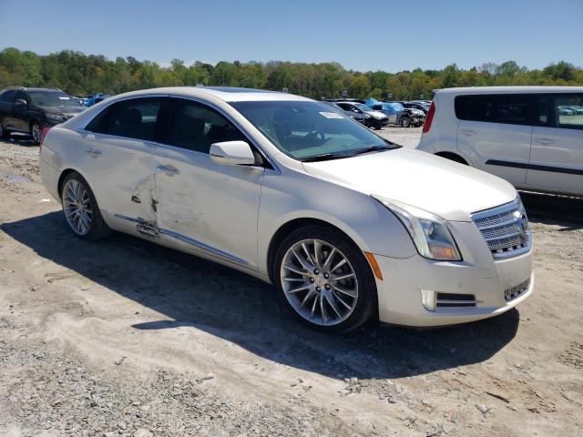 2G61U5S38D9106739 - 2013 CADILLAC XTS PLATINUM WHITE photo 4