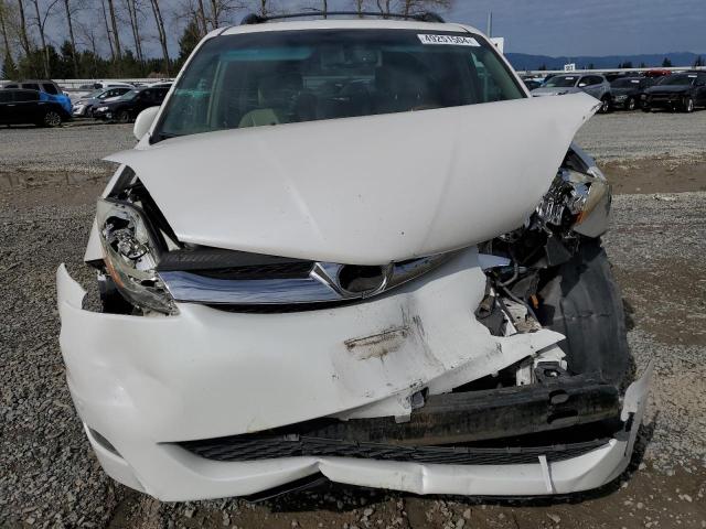 5TDZK22C37S008556 - 2007 TOYOTA SIENNA XLE WHITE photo 5