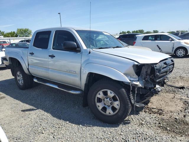 5TEJU62N16Z253762 - 2006 TOYOTA TACOMA DOUBLE CAB PRERUNNER GRAY photo 4