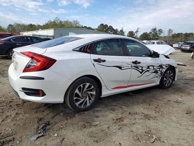 19XFC2F7XJE037955 - 2018 HONDA CIVIC EX WHITE photo 3