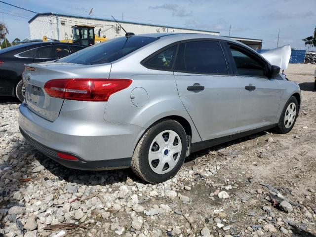 1FADP3E25JL299922 - 2018 FORD FOCUS S SILVER photo 3