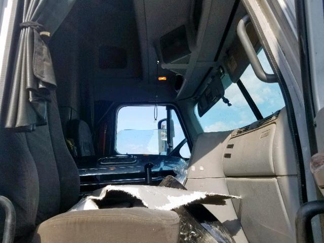 1FUJBBCK67LY81523 - 2007 FREIGHTLINER CONVENTIONAL ST120  ფოტო 5