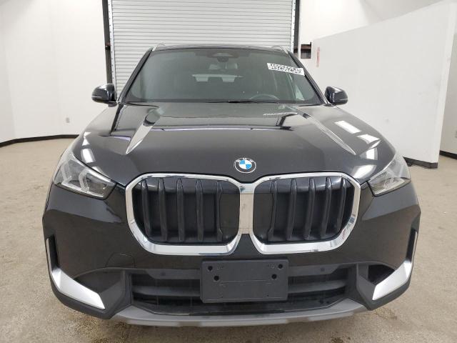 WBX73EF02P5W02621 - 2023 BMW X1 XDRIVE28I BLACK photo 5