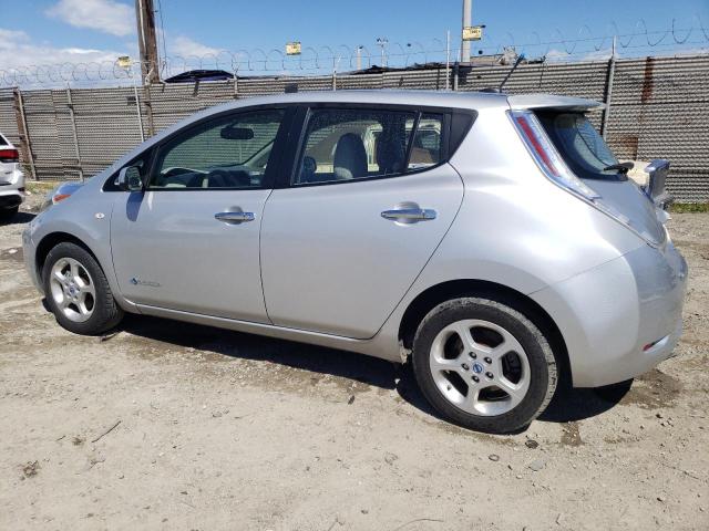 JN1AZ0CPXBT007786 - 2011 NISSAN LEAF SV SILVER photo 2