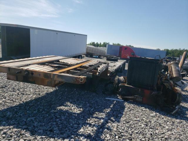 13N248203J1524873 - 2018 FONTAINE TRAILER SILVER photo 2