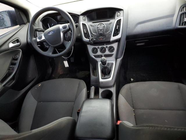 1FAHP3F22CL307607 - 2012 FORD FOCUS SE GRAY photo 8