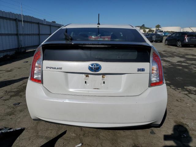 JTDKN3DU2D1689547 - 2013 TOYOTA PRIUS WHITE photo 6