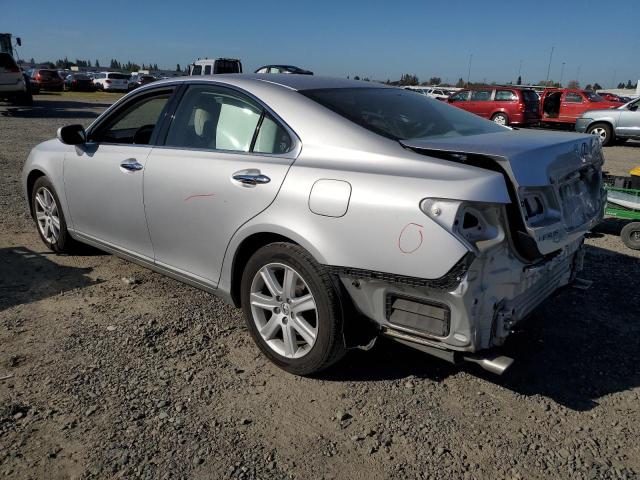 JTHBJ46G392292423 - 2009 LEXUS ES 350 SILVER photo 2