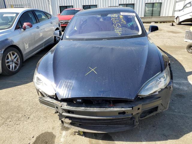 5YJSA1H19EFP42785 - 2014 TESLA MODEL S ლურჯი ფოტო 5
